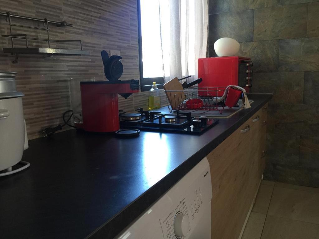 Nicole Residence Avec Piscine Chauffee & Jacuzzi Saint-Andre Εξωτερικό φωτογραφία