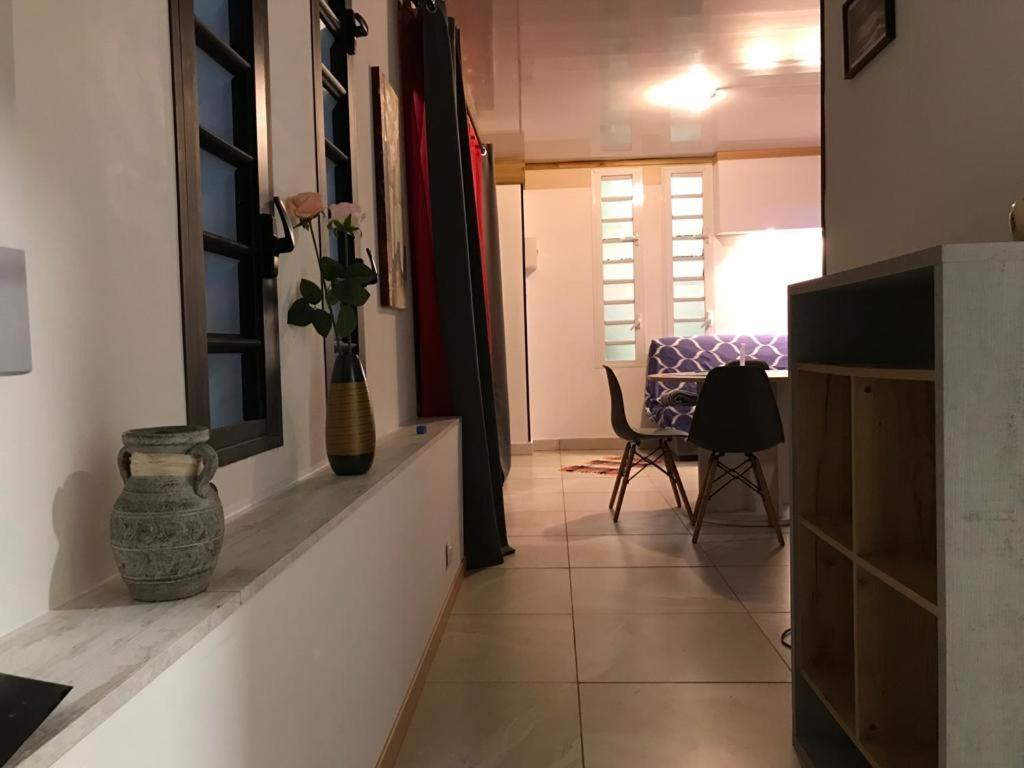 Nicole Residence Avec Piscine Chauffee & Jacuzzi Saint-Andre Εξωτερικό φωτογραφία